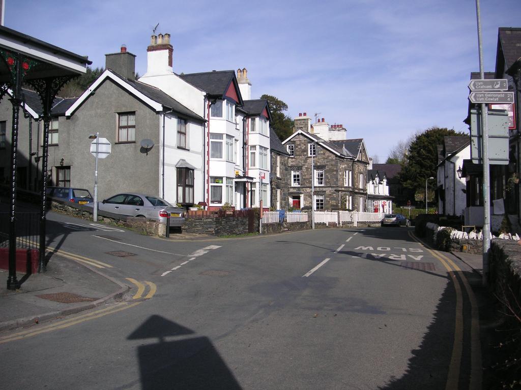 Ty Newydd Guest House Trefriw Bagian luar foto