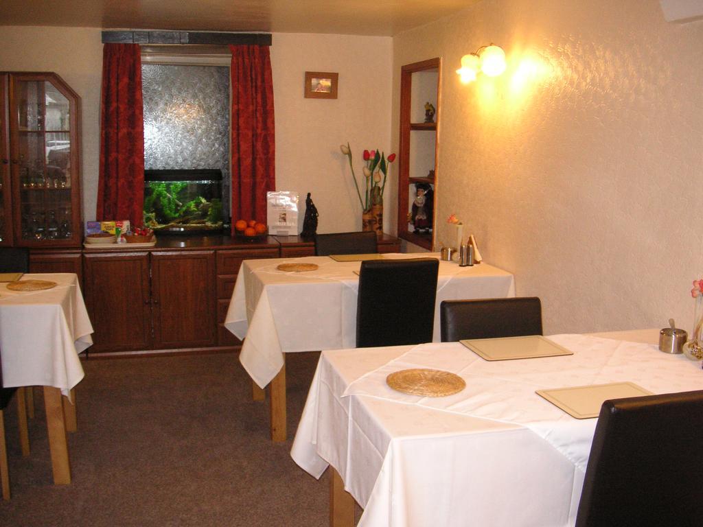 Ty Newydd Guest House Trefriw Bagian luar foto